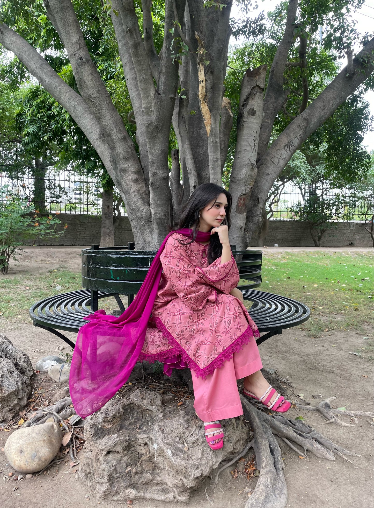 Gulaabi